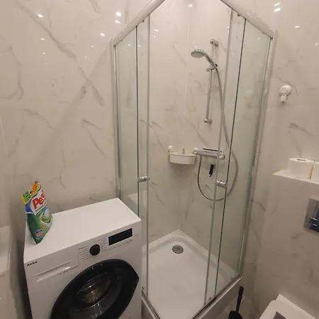 アパート U Portera Przy Skwerze Kosciuszki グディニャ